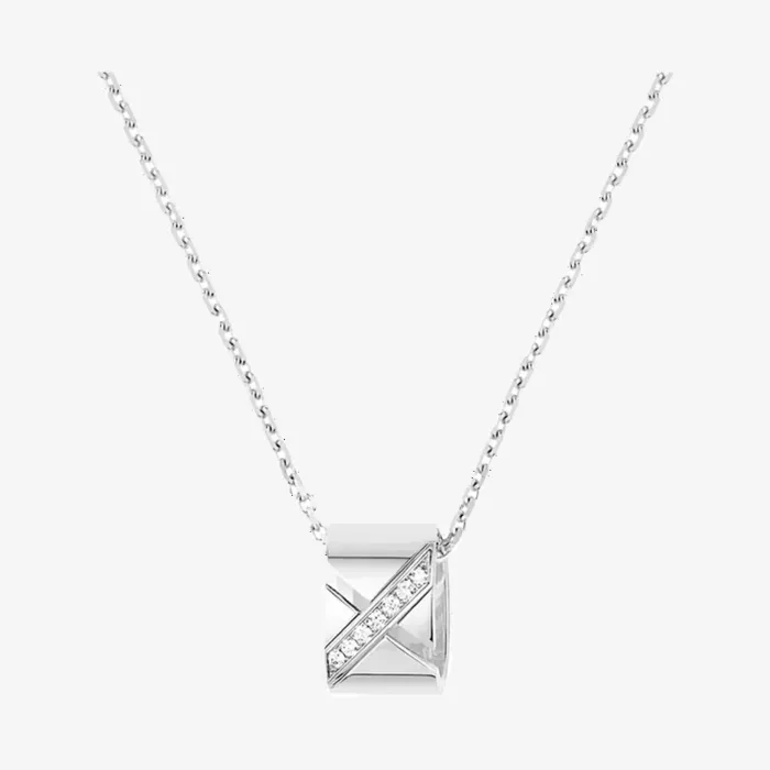 Chaumet Liens Évidence Pendant — view 1