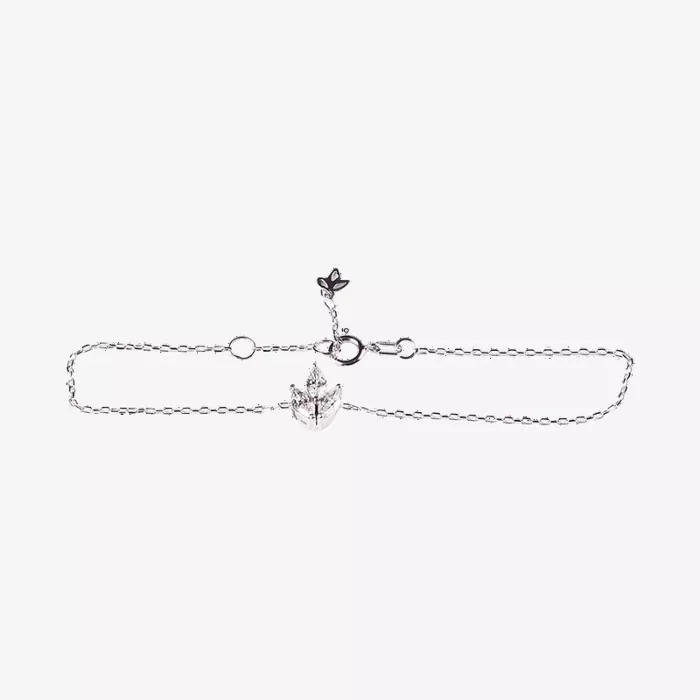 The Carats Trillium Bracelet — view 1