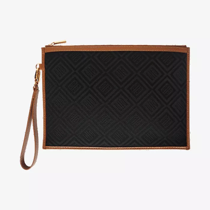 Lalage Beaumont باوتش لوغو — عرض 1
