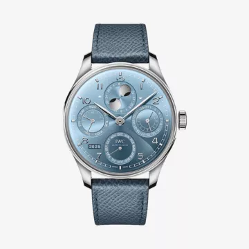 IWC Schaffhausen ساعة بورتوغيزر بيربتشويل كالندر 44 — عرض 1