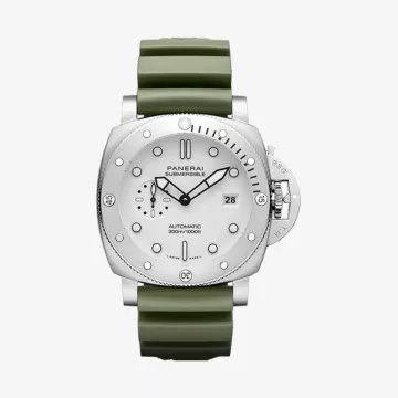 Panerai ساعة سابمرسيبل كوارانتاكواترو — عرض 1