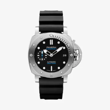 Panerai Submersible Watch — view 1