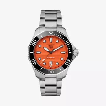 TAG Heuer تاغ هوير أكواريسر بروفيشينال 300 دايفر — عرض 1