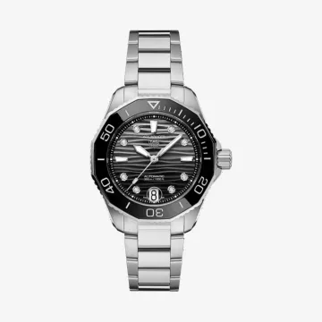 TAG Heuer Aquaracer Professional 300 Date Watch — view 1